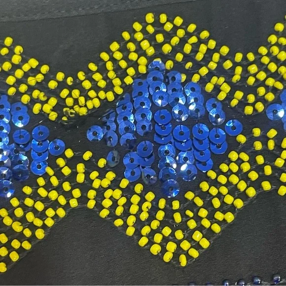 English Rose Black and Blue Patterned Women's Skirt beaded/sequin. Size M. - Picture 3 of 8